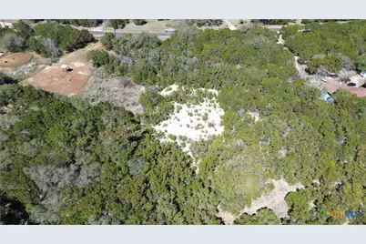 138 Bear Creek Drive, New Braunfels, TX 78132 - Photo 5