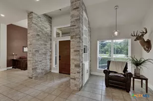 144 Big Sky Dr, New Braunfels, TX 78132 - Photo 5