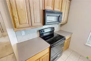 204 S 34th St, Gatesville, TX 76528 - Photo 7