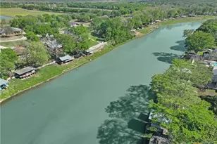 200 Turtle Ln, Seguin, TX 78155 - Photo 5