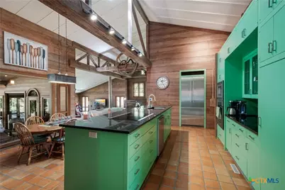 200 Turtle Lane, Seguin, TX 78155 - Photo 9