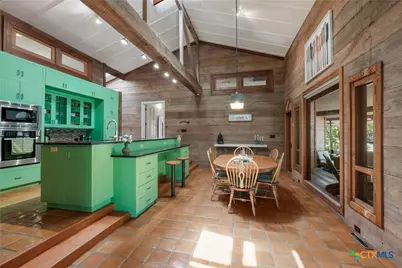 200 Turtle Lane, Seguin, TX 78155 - Photo 11