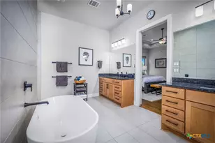 1239 Ace Trl, New Braunfels, TX 78132 - Photo 25