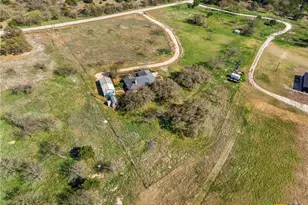 619 County Rd 3420, Lampasas, TX 76550 - Photo 35