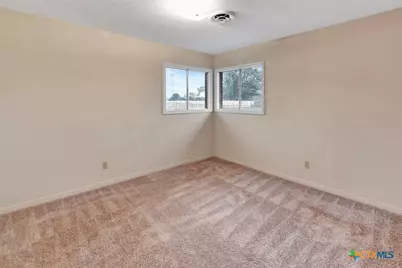 711 Northgate Road, Victoria, TX 77904 - Photo 27