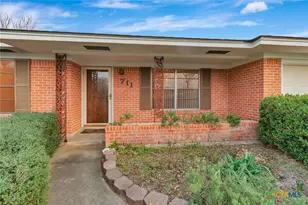 711 Northgate Rd, Victoria, TX 77904 - Photo 3