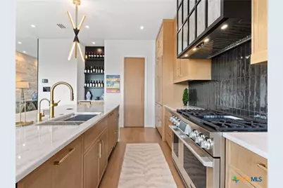 1104 Summit Ridge Drive, Canyon Lake, TX 78133 - Photo 27