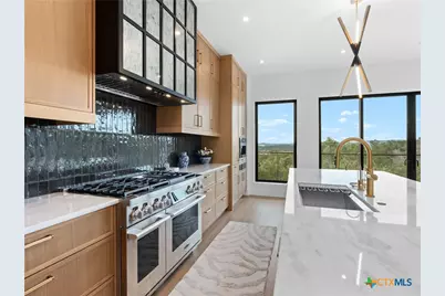 1104 Summit Ridge Drive, Canyon Lake, TX 78133 - Photo 25