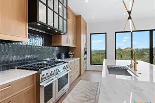 1104 Summit Ridge Dr, Canyon Lake, TX 78133 - Photo 25