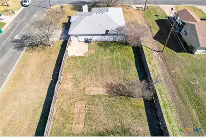 1060 Lindsey Circle, Belton, TX 76513 - Photo 19
