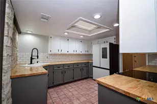 1502 Cedar Oaks Ln, Harker Heights, TX 76548 - Photo 17