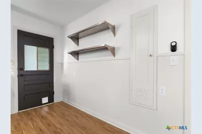 1345 Lee Street, New Braunfels, TX 78130 - Photo 7