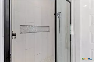 305 Reef Band Dr, Kyle, TX 78640 - Photo 37