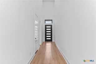 305 Reef Band Dr, Kyle, TX 78640 - Photo 7