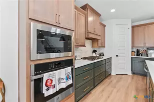 305 Reef Band Dr, Kyle, TX 78640 - Photo 21