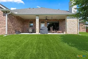 2041 Bella Vita Dr, Nolanville, TX 76559 - Photo 33