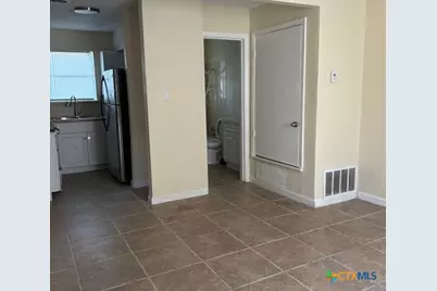 905-911 S 17th Street #4, Copperas Cove, TX 76522 - Photo 5