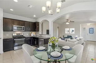 2530 Diamondback Trail, New Braunfels, TX 78130 - Photo 15