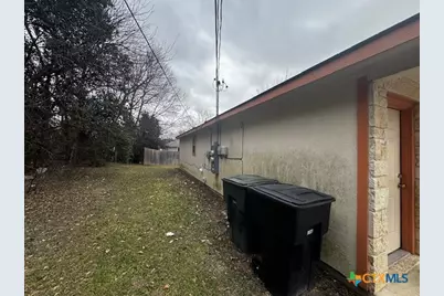 913, 915 & 917 S 24th Street, Temple, TX 76501 - Photo 3