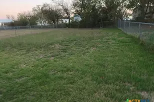 206 Castellon Ct, Killeen, TX 76542 - Photo 17