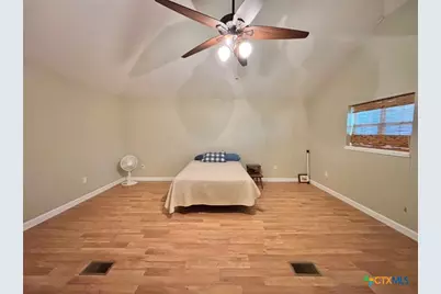 1306 W Madison Avenue, Port O'Connor, TX 77982 - Photo 11