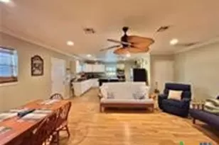 1306 W Madison Ave, Port O Connor, TX 77982 - Photo 13