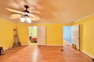 1306 W Madison Ave, Port O'Connor, TX 77982 - Photo 13