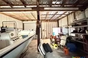 1306 W Madison Ave, Port O Connor, TX 77982 - Photo 7