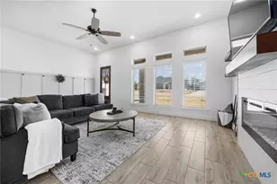 203 Sand Flat Ln, Temple, TX 76502 - Photo 3