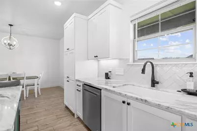 203 Sand Flat Lane, Temple, TX 76502 - Photo 11