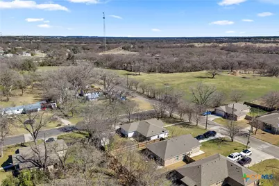 1209 E Avenue F, Lampasas, TX 76550 - Photo 27