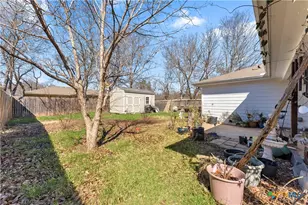 1209 E Ave F, Lampasas, TX 76550 - Photo 23