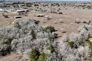 4850 Burke Rd, Flatonia, TX 78941 - Photo 37