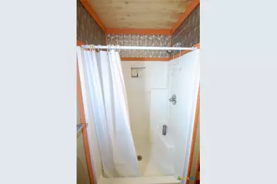 4850 Burke Road, Flatonia, TX 78941 - Photo 21