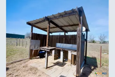 4850 Burke Road, Flatonia, TX 78941 - Photo 17