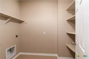 8020 Hawthorn, Temple, TX 76502 - Photo 11