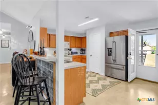 846 Ewelling Ln, New Braunfels, TX 78130 - Photo 11