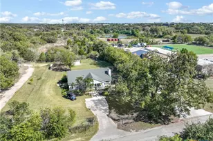 846 Ewelling Ln, New Braunfels, TX 78130 - Photo 43