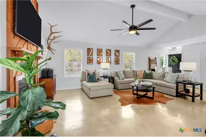 846 Ewelling Lane, New Braunfels, TX 78130 - Photo 13