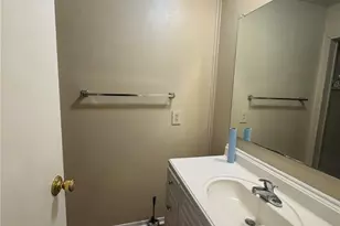 205 Wingate, Seguin, TX 78155 - Photo 11