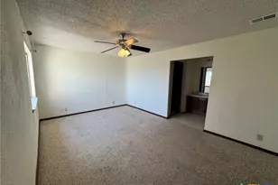 205 Wingate, Seguin, TX 78155 - Photo 9