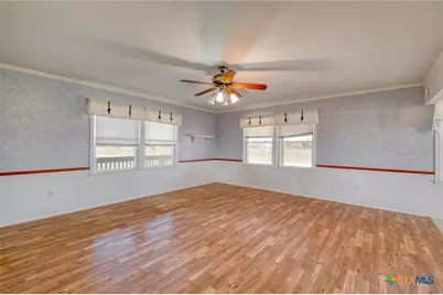 829 State Highway 21, Cedar Creek, TX 78612 - Photo 15