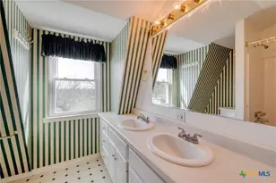 829 State Hwy 21, Cedar Creek, TX 78612 - Photo 25