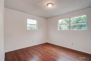 726 Old Martindale Rd, San Marcos, TX 78666 - Photo 17