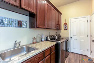 1203 Old Oak Rd, Harker Heights, TX 76548 - Photo 33