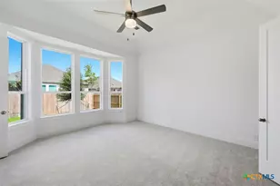 2558 High Ground, San Antonio, TX 78245 - Photo 9
