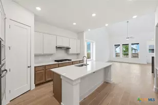 2558 High Ground, San Antonio, TX 78245 - Photo 5