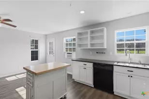 1116 Church Hill Dr, New Braunfels, TX 78130 - Photo 17