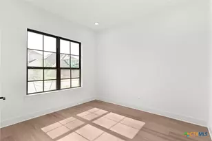 945 Nolte Bnd, Seguin, TX 78155 - Photo 13