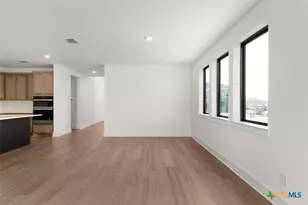 945 Nolte Bnd, Seguin, TX 78155 - Photo 11